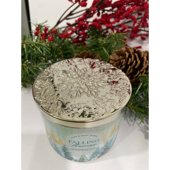 Bath & Body Works “Falling Flurries” New Winter Holiday 3 Wick Candle - Picture 4 of 7